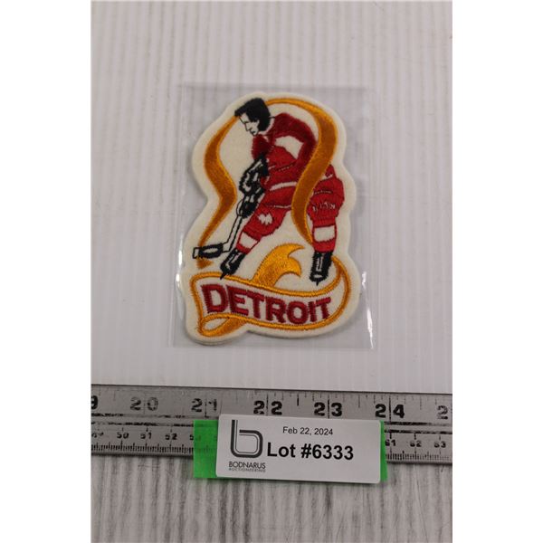 Detroit Redwings 1960s-70s Embroidered Crest - 3" x 4 1/2"