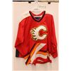 Image 1 : *NHL CCM Calgary Flames Jersey - L