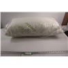 Image 1 : Bamboo Pillow
