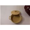 Image 3 : The Pampered Chef Stoneware Roaster with Lid (3L), Brie Camembert Cheese Pot with Lid
