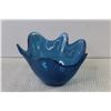 Image 4 : Blue Glass Dish w/White Swirls