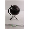 Image 1 : Black Globe - 14" Tall