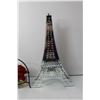 Image 2 : Flowers in Vase and Eiffel Tower Candle Holder