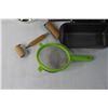 Image 2 : Assorted Kitchen Accessories - Pan, Strainer