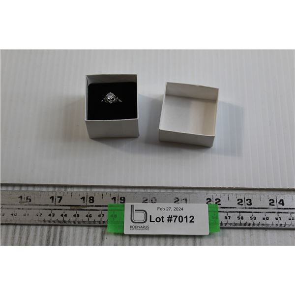 Sterling Silver Cubic Zirconia Ring - Size 7