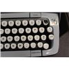 Image 3 : Smith Corona Classic 12 Typewriter