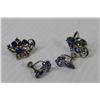 Image 6 : (2) Pairs of Vintage Earrings (clear & blue stones)