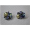 Image 2 : (2) Pair of Vintage Clip-On Earrings