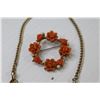 Image 2 : Vintage Necklace w/Matching Brooch