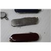 Image 3 : (6) Pocket Knives & Compass