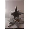 Image 2 : (8) Folding Star Decor.