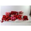 Image 1 : Valentines Gift Bags & Stuffed Toys