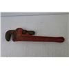 Image 2 : (3) Pipe Wrenches (12" - 12" - 10")