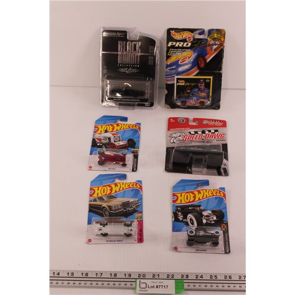 Toy Car Collection - Hot Wheels, Green Light, M2 Machines