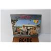 Image 3 : (2) Vintage AC/DC Vinyl Records