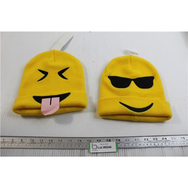 (2) Emojinuity Toques