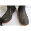 Image 2 : Rubber Boots - Size 11, Tool Rack, Kneel Pad