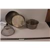 Image 1 : Cake Pans, White Mountain Apple Corer & Slicer & Mesh Sieve/Strainer