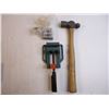 Image 3 : Clamps, Sockets and Hammer