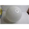 Image 2 : Ceiling Lamp - Untested