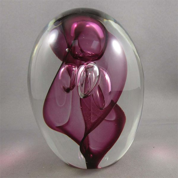 Signed Art Glass (Blown Glass) Egg 1995