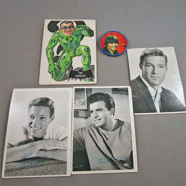 1966 Riddler Card, Kelloggs Monkee Coin, 1962 Movie Star Cards