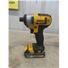 Image 6 : DeWalt DCD780 20V Drill, DeWalt DC885 20V 1/4 Impact, Charger, 2 Batteries, 