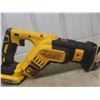 Image 4 : DeWalt DC5367 Variable Speed 20V Reciprocating Saw with Battery, Charger,