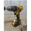 Image 5 : 2 DeWalt 20V Drills 1/2" Drive ; DCD997C + DCD791 - 2 Batteries, Charger, Soft Case