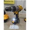 Image 9 : 2 DeWalt 20V Drills 1/2" Drive ; DCD997C + DCD791 - 2 Batteries, Charger, Soft Case
