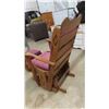 Image 4 : Oak Gliding Rocker with Ottoman