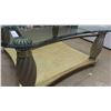 Image 4 : Modern Glass Top Fancy Coffee Table 19" x 43" x 43" 