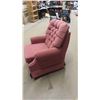 Image 2 : Swivel Button Back Living Room Chair