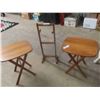 Image 3 : 2 Folding Teak TV Tables with Stand