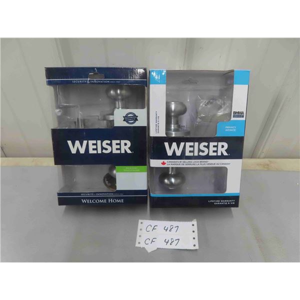 New 2 Weiser Passage Door Knobs - Brushed Stainless