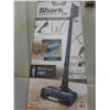 Image 4 : Gently Used Shark Cordless Vacuum