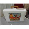 Image 5 : Winnie The Pooh + Tigger Too Kids Portable Record Player + 10 45 RPM Records