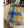 Image 4 : Vintage Hudson Bay Mohair Blanket 42" x 70" 