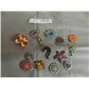 Image 1 : 14 Vintage Rhinestone Brooches