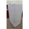 Image 3 : Kenmore Upright Freezer 26" x 28" x 59.5" 