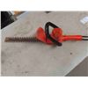 Image 2 : 2 Electric Hedge Trimmers ; B+D 16" + 22" 