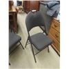 Image 2 : 4 Folding Chairs with Comfy Padded Seats