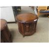 Image 6 : 2 Drawer End Tables