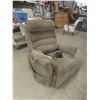 Image 1 : Pride Medical Lift Recliner Chair