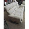 Image 2 : Lazy Boy Reclining Couch 80" Wide