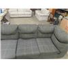 Image 3 : 2pc Living Room Sectional 88" x 118" 