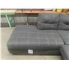 Image 5 : 2pc Living Room Sectional 88" x 118" 