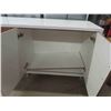 Image 4 : Cabinet / Credenza 20" x 31" x 72" 