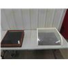 Image 1 : 2 Counter Top Display Cases ; 7" x 20" x 20" & 4" x 17.5" x 20" 