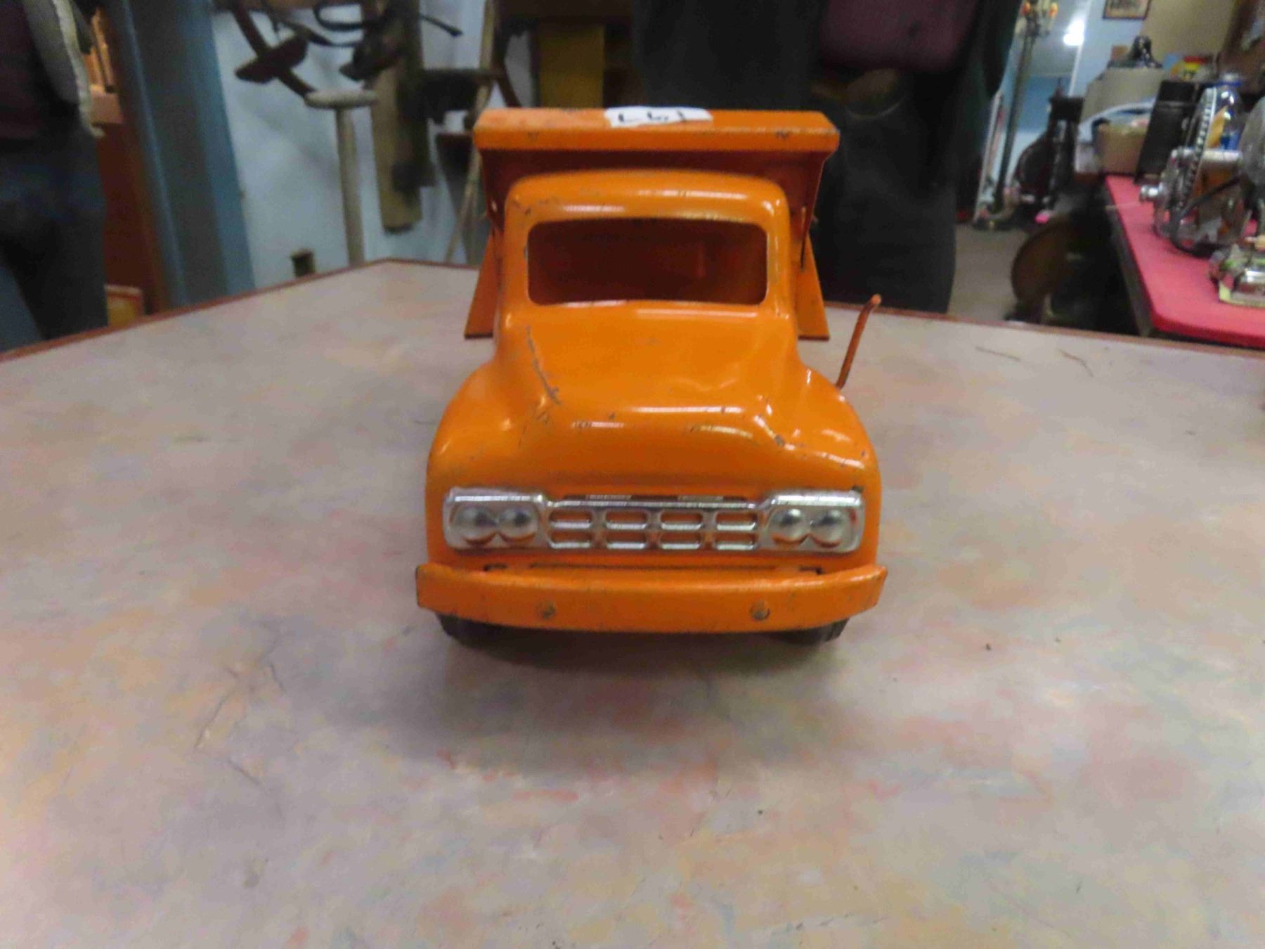 Buddy L Metal Construction Dump Truck 14 X 5 X 6 1 2 buddy-l-metal-construction-dump-truck-14-x-5-x-6-1-2